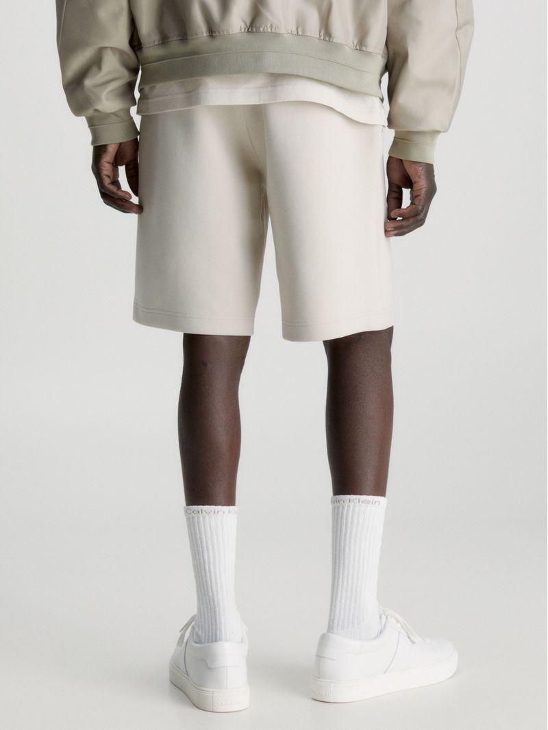 SHORTS CASUALES CON LOGO